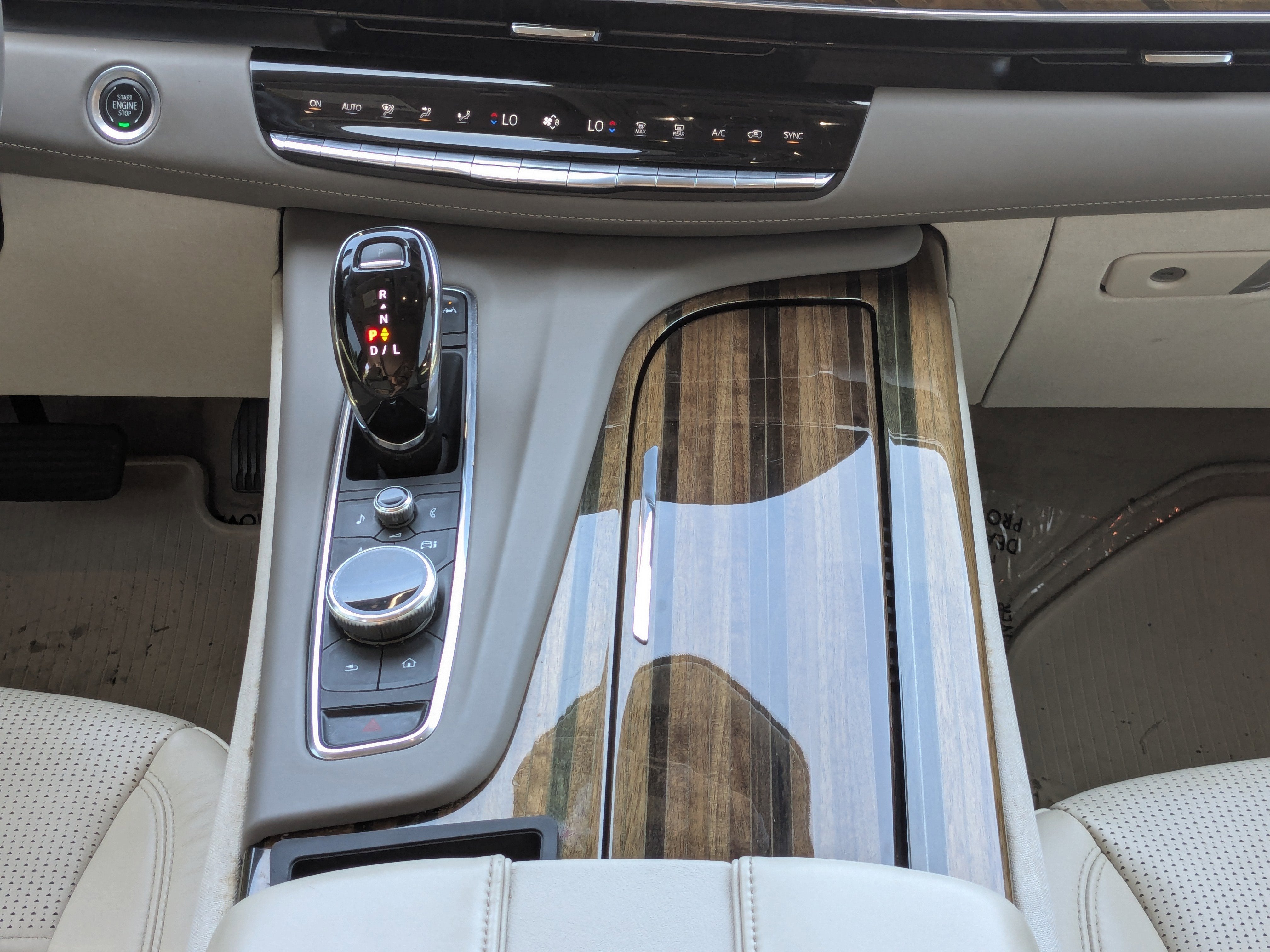 2022 Cadillac Escalade Premium Luxury Platinum