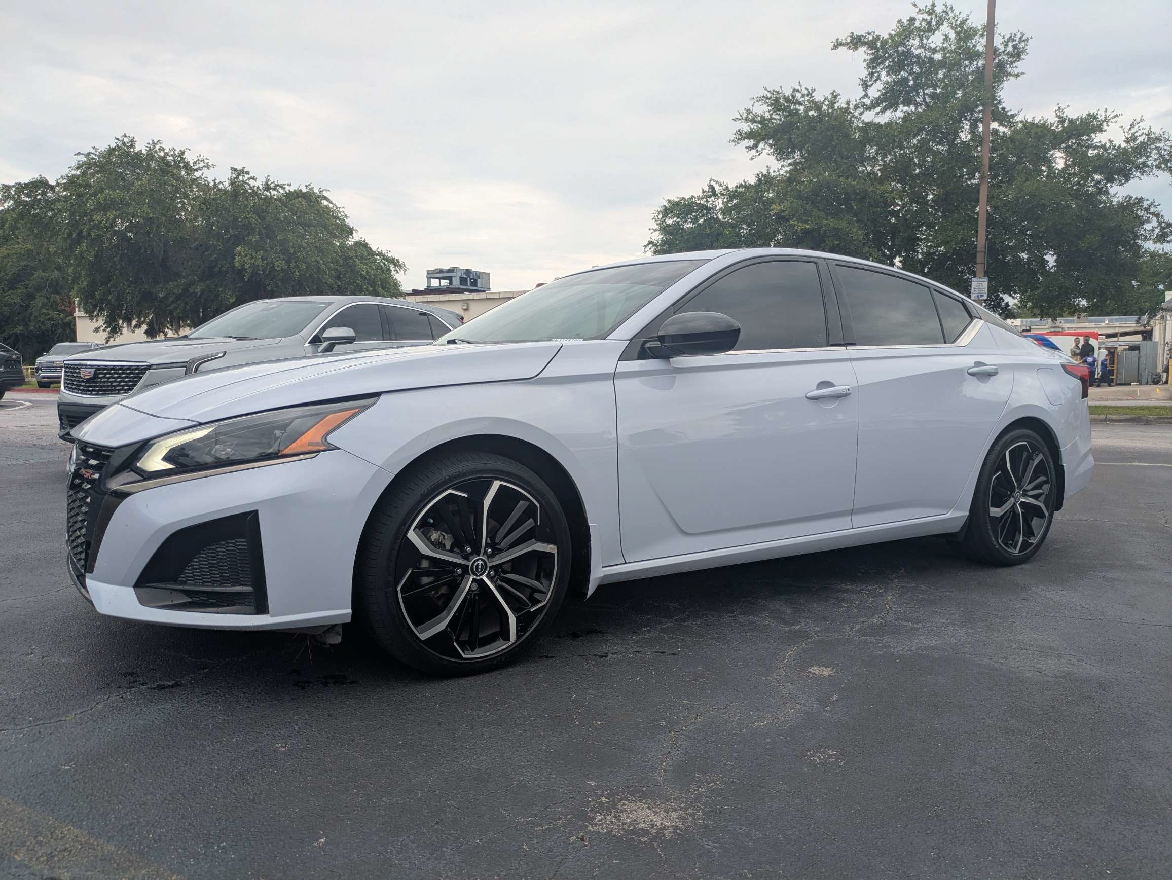 2023 Nissan Altima SR FWD