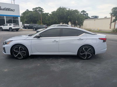 2023 Nissan Altima SR FWD