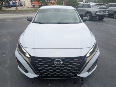 2023 Nissan Altima SR FWD