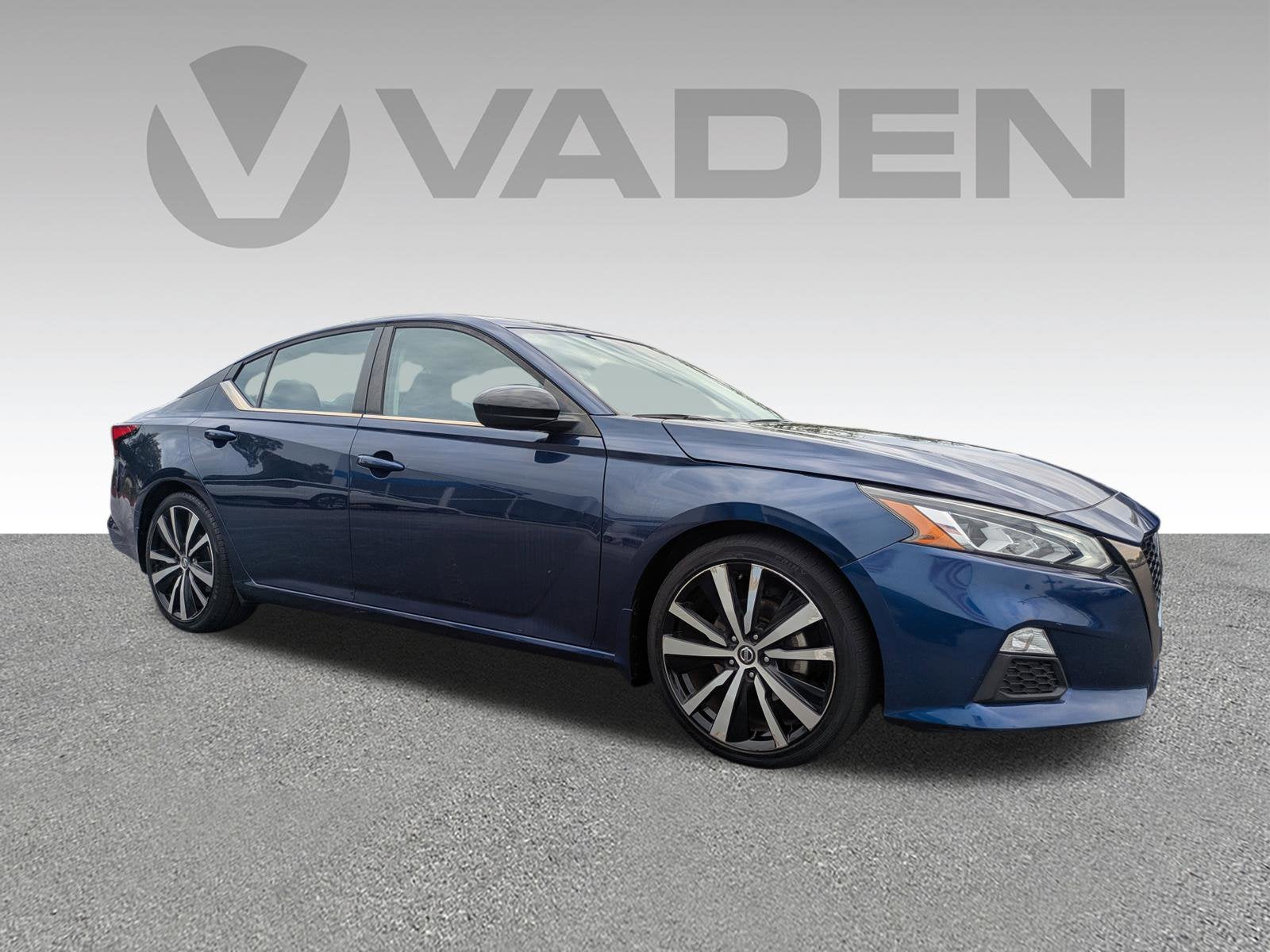 Used 2022 Nissan Altima SR with VIN 1N4BL4CV8NN375875 for sale in Brunswick, GA
