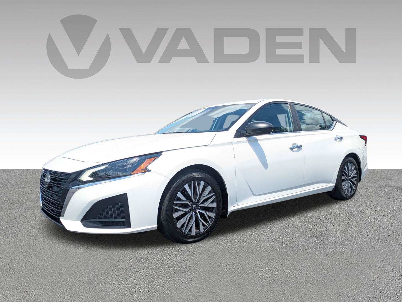 2024 Nissan Altima SV FWD
