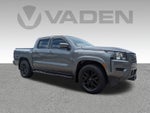 2022 Nissan Frontier Crew Cab SV 4x2