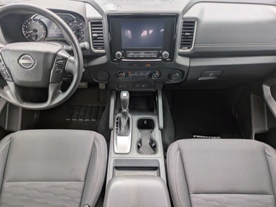 2022 Nissan Frontier Crew Cab SV 4x2
