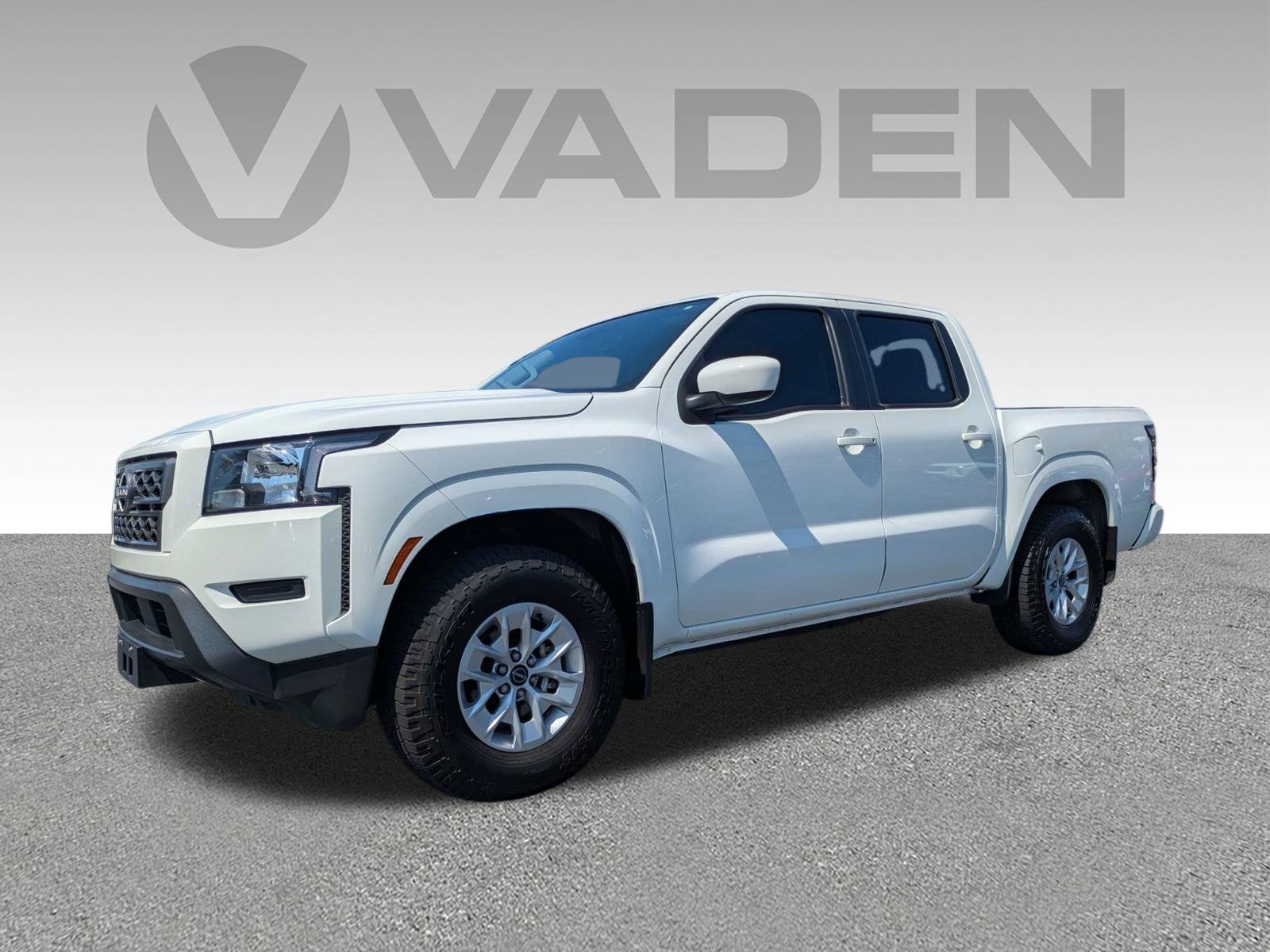 2024 Nissan Frontier Crew Cab SV 4x2