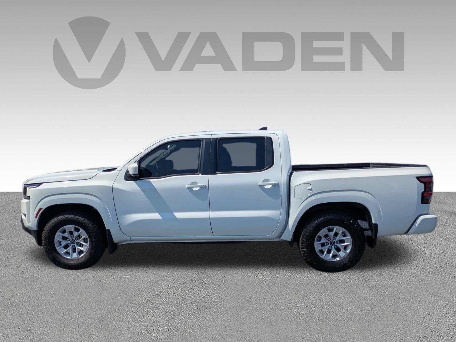 2024 Nissan Frontier Crew Cab SV 4x2
