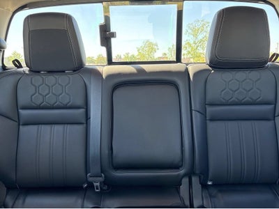 2024 Nissan Frontier Crew Cab SL 4x2