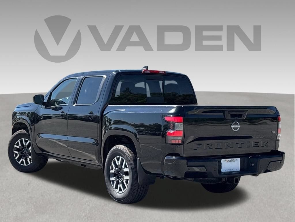 2024 Nissan Frontier Crew Cab SL 4x2