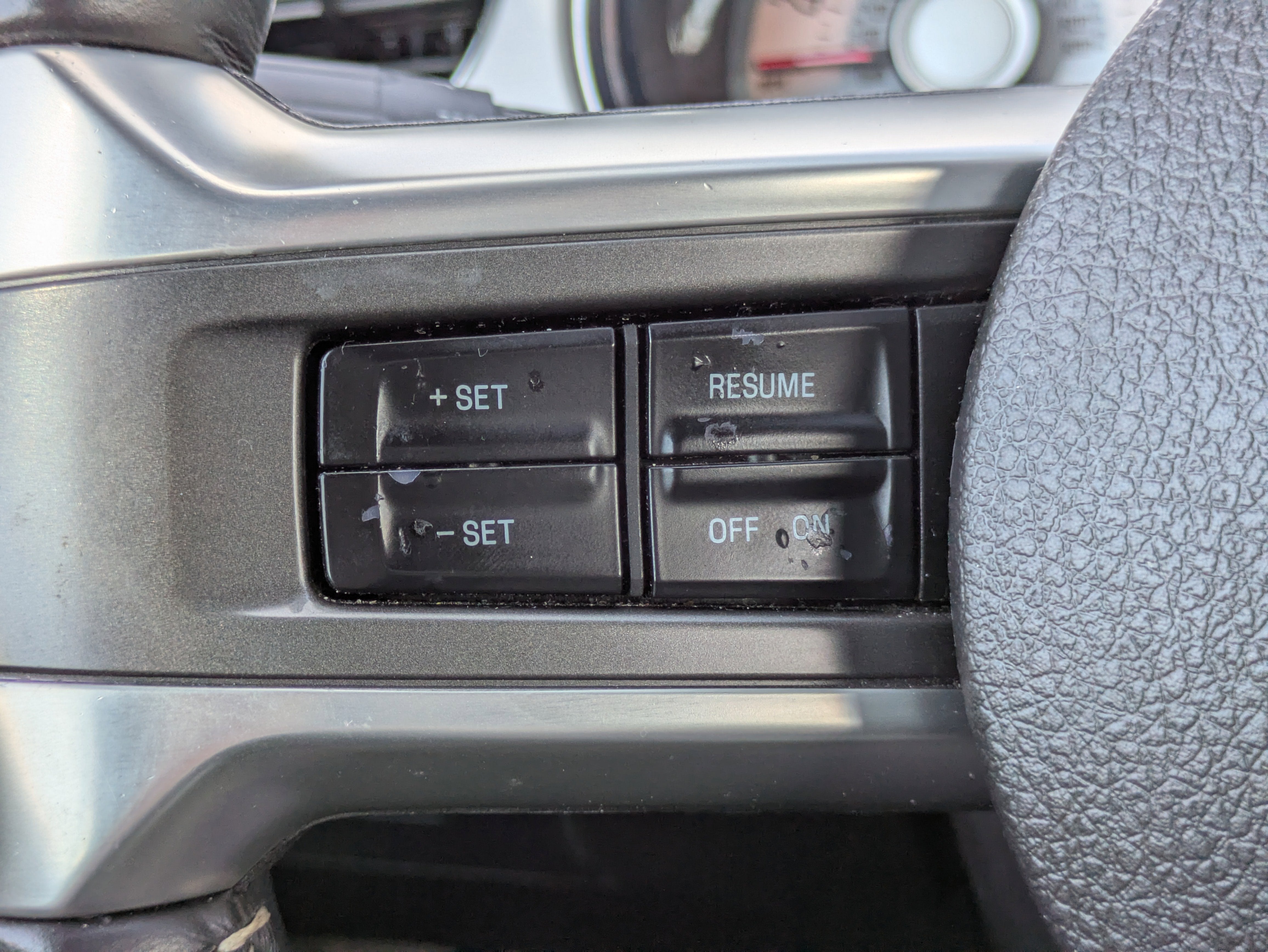 2011 Ford Mustang V6