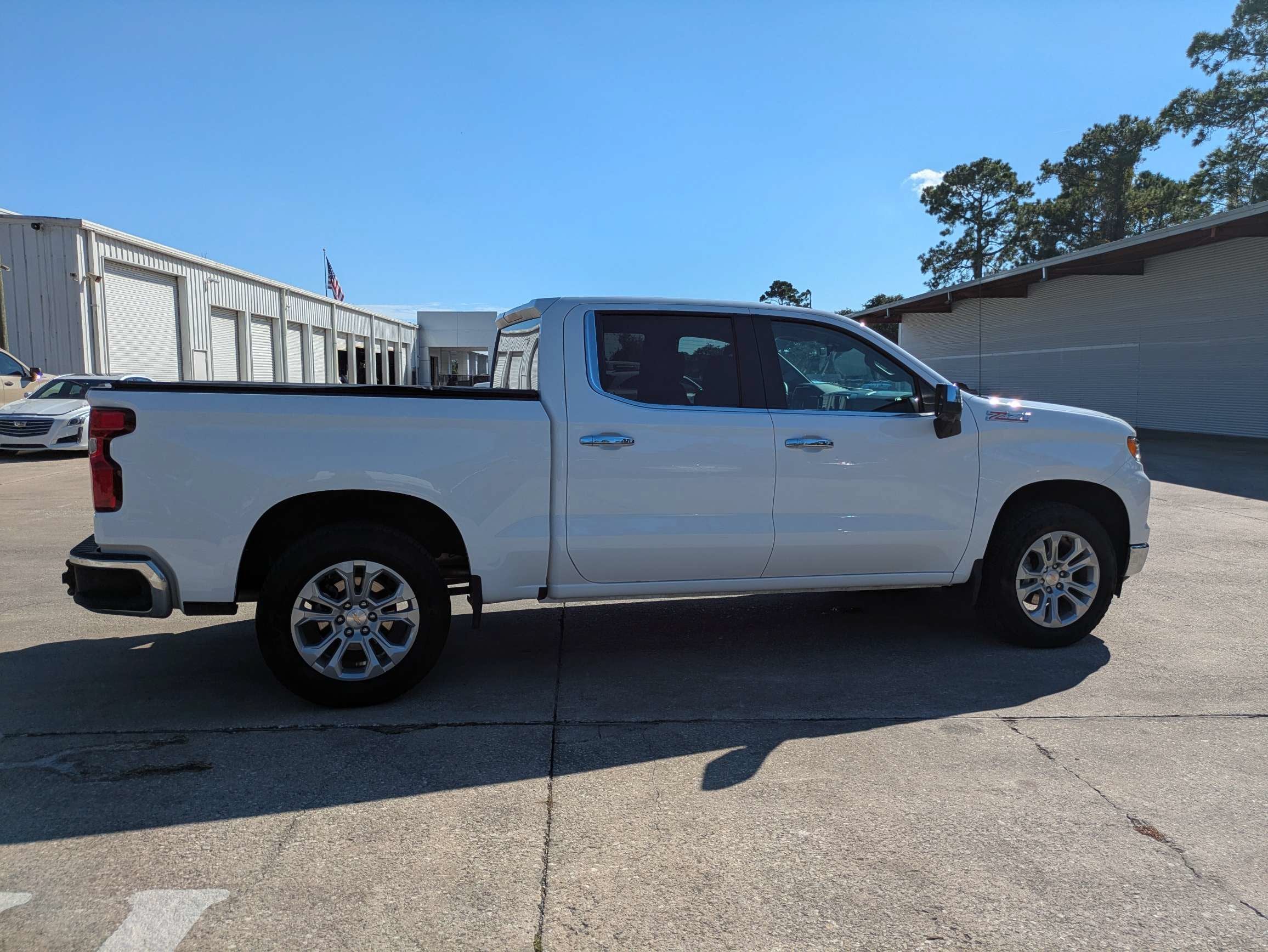 2025 Chevrolet Silverado 1500 LTZ