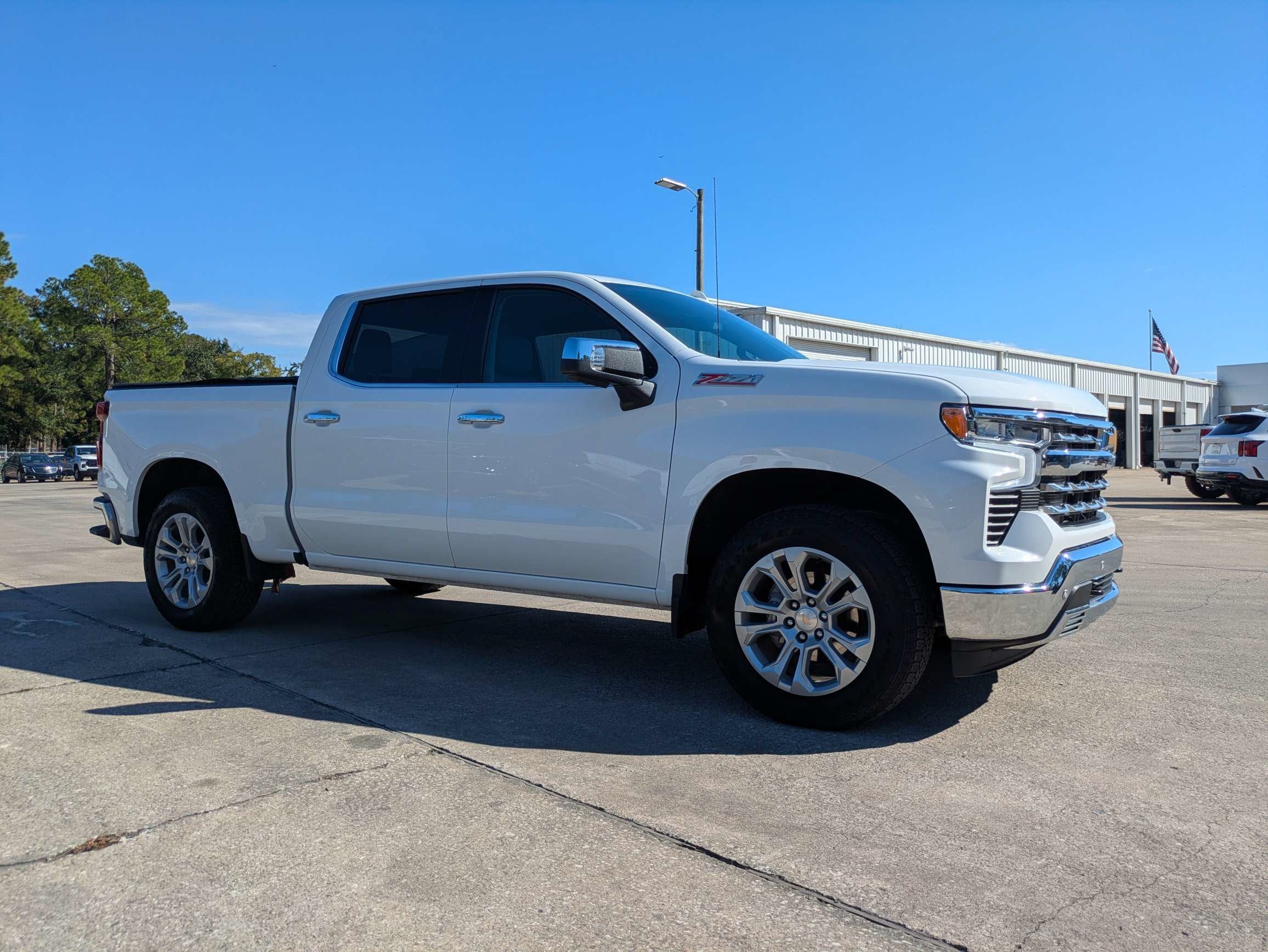 2025 Chevrolet Silverado 1500 LTZ