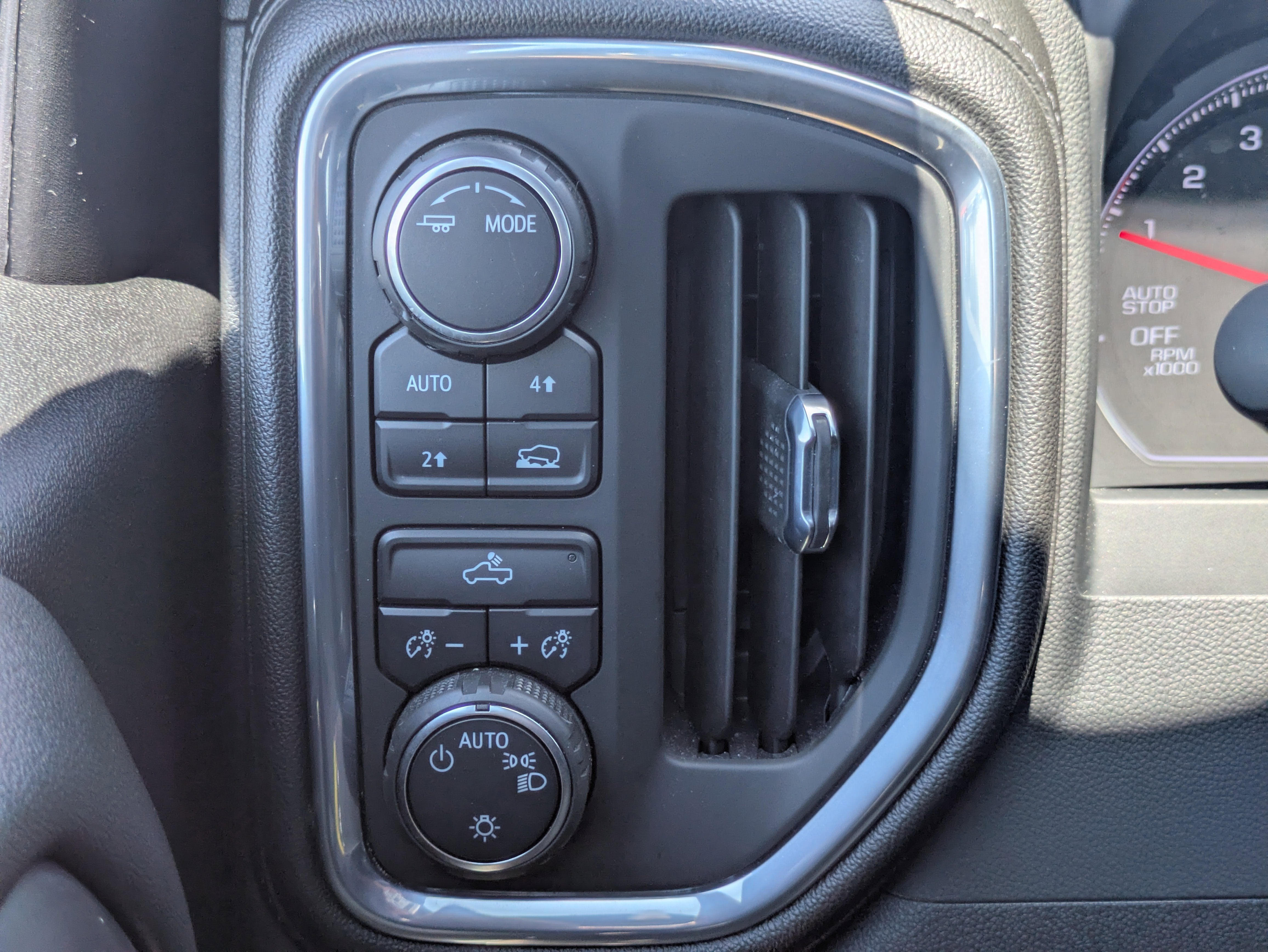 2022 Chevrolet Silverado 1500 LTD LT (2FL)