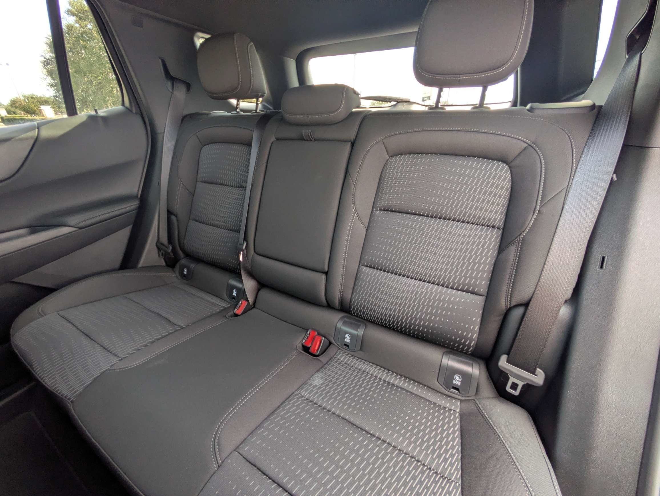 2027 Chevrolet Equinox LT - Photo 7