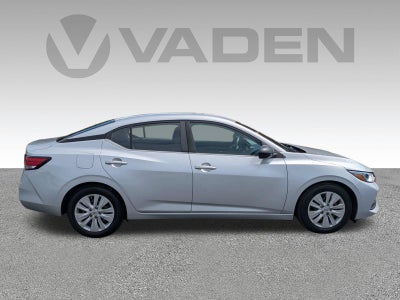 2022 Nissan Sentra S Xtronic CVT