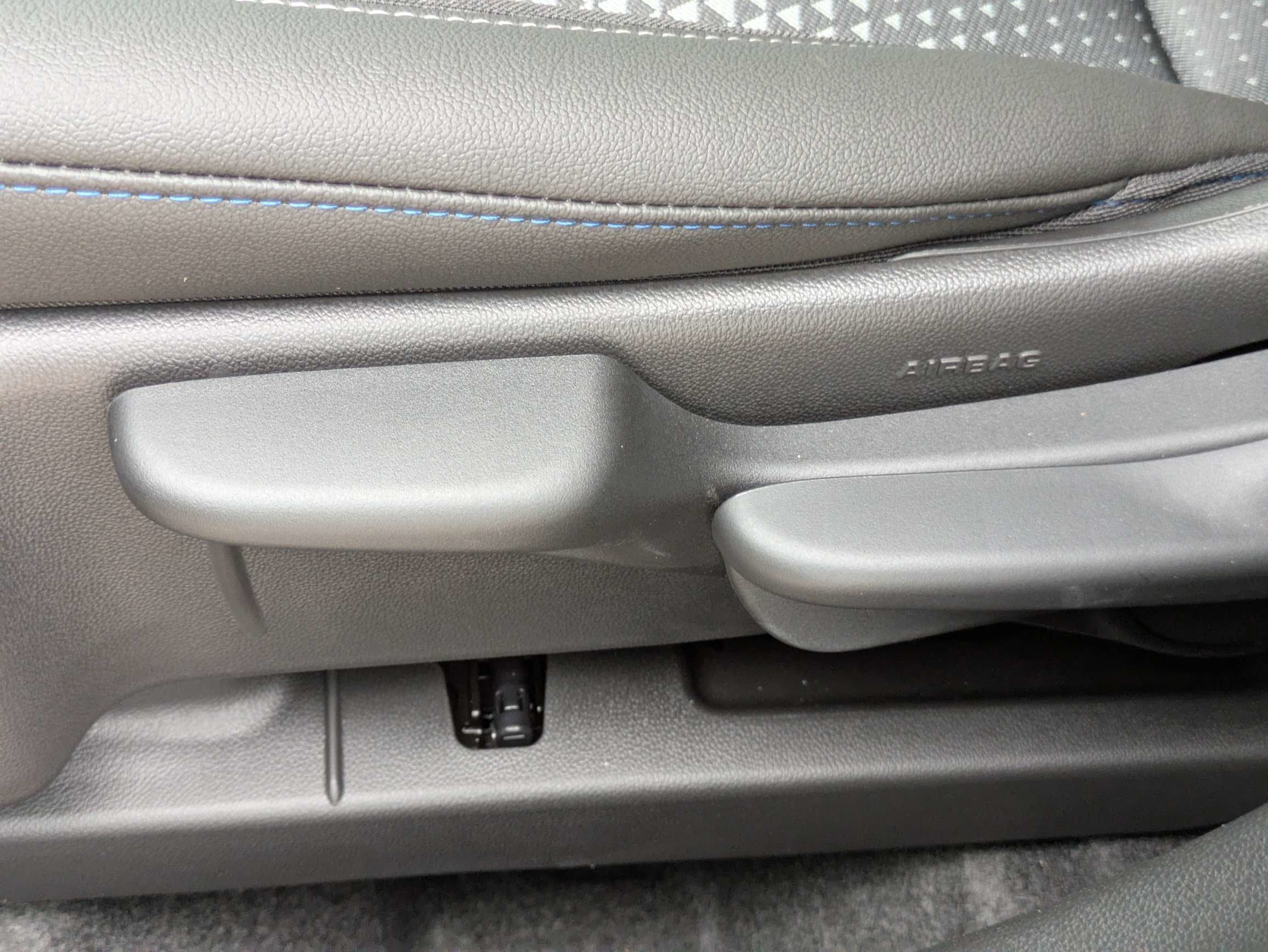 2026 Chevrolet Trax LT - Photo 11