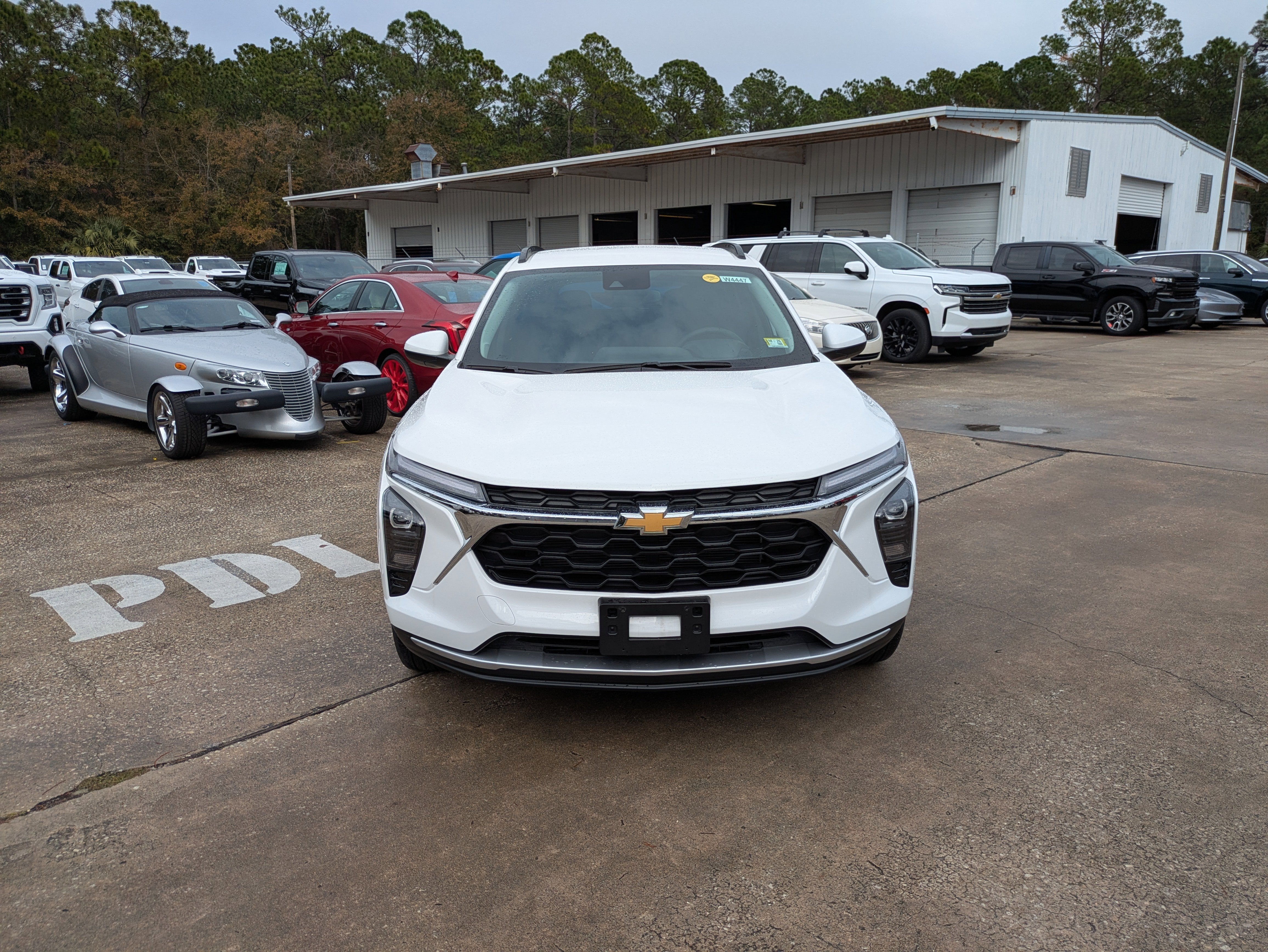 2025 Chevrolet Trax LT