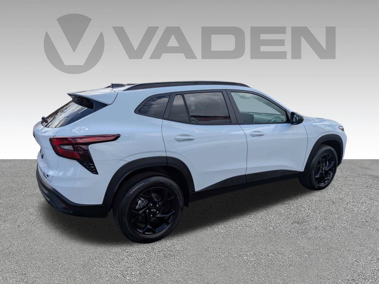 2026 Chevrolet Trax LT - Photo 25