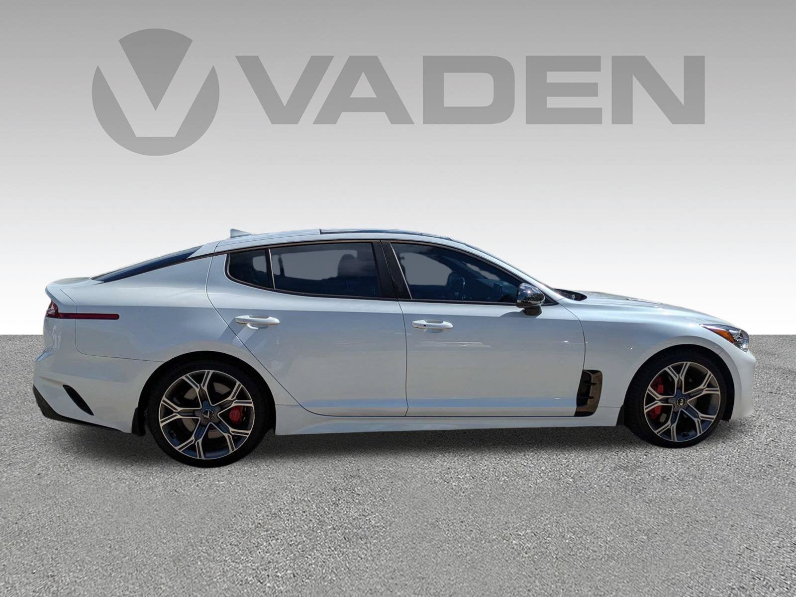 2019 Kia Stinger GT2