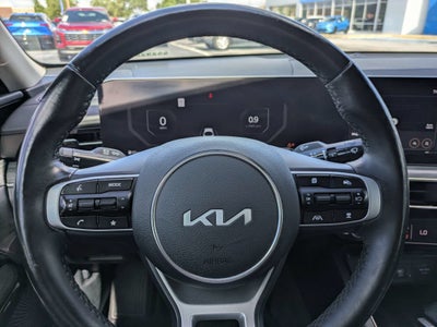 2025 Kia K5 EX