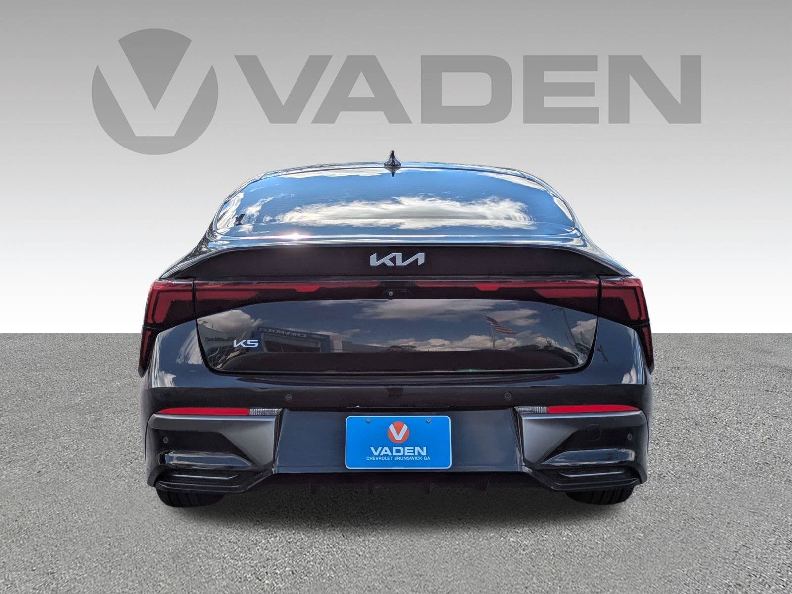 2025 Kia K5 EX