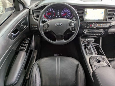 2017 Kia K900 Premium 3.8L