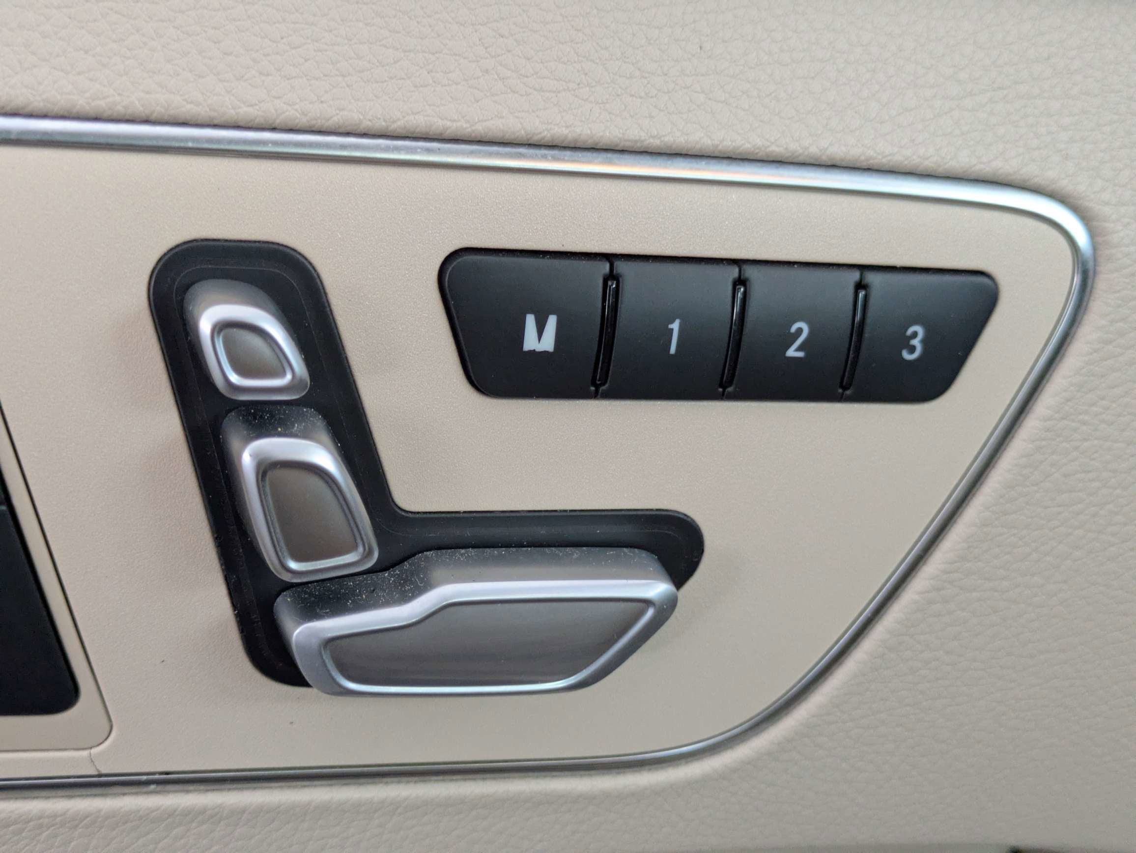 2014 Mercedes-Benz E 350 E 350 Sport