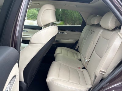 2022 Genesis GV70 2.5T