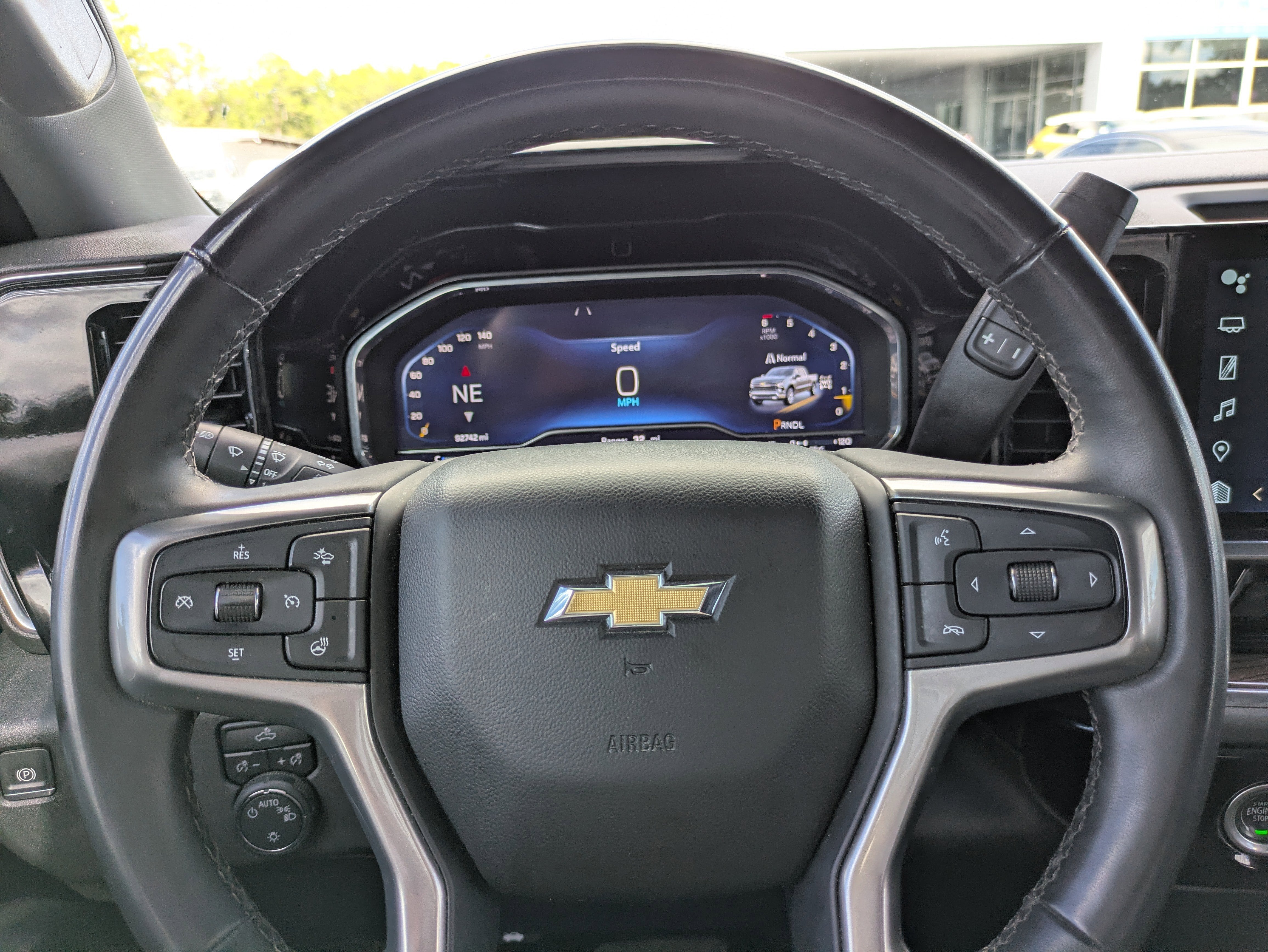 2023 Chevrolet Silverado 1500 LT