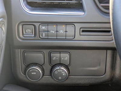 2023 Chevrolet Suburban LS