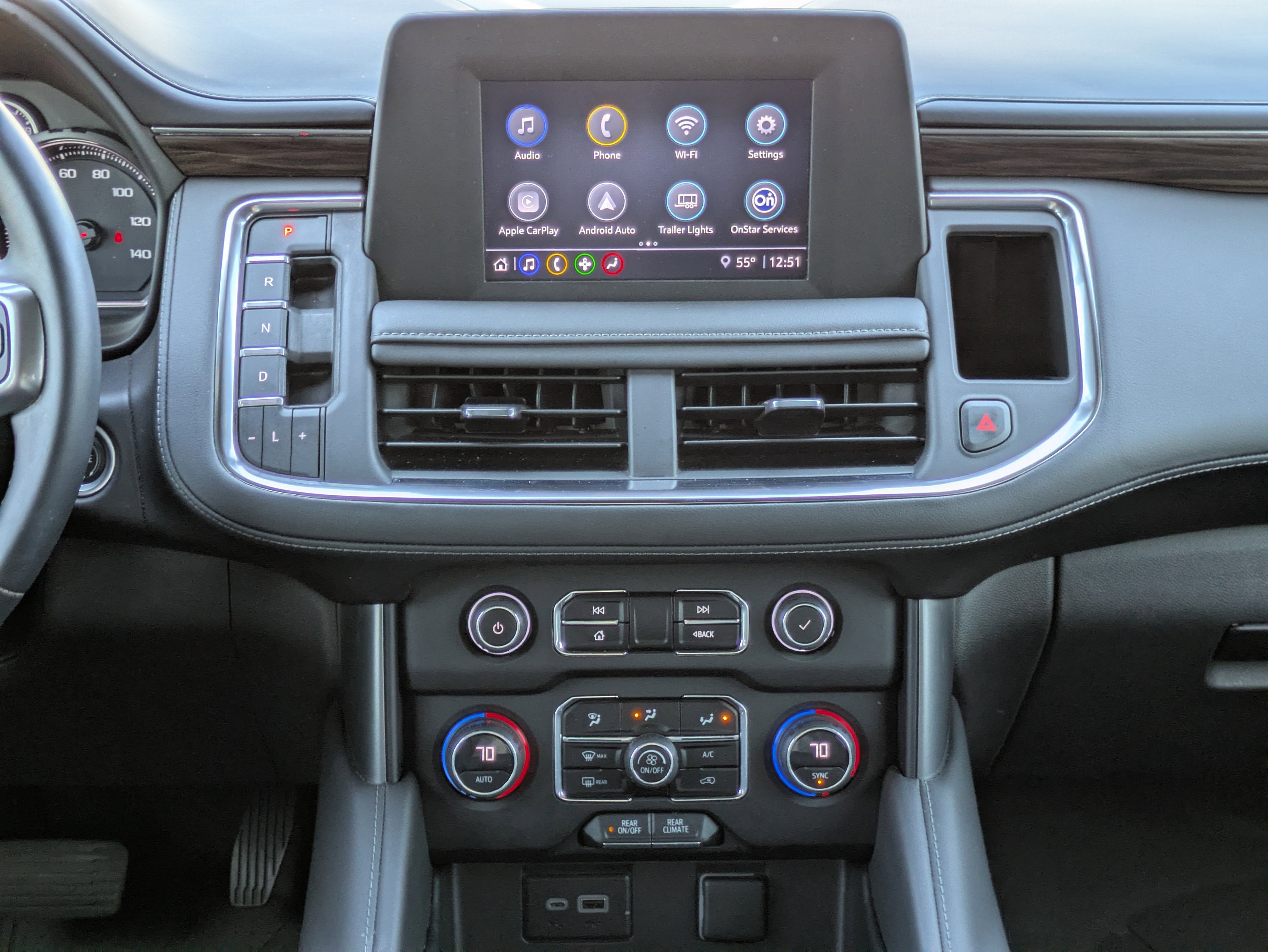 2023 Chevrolet Suburban LS