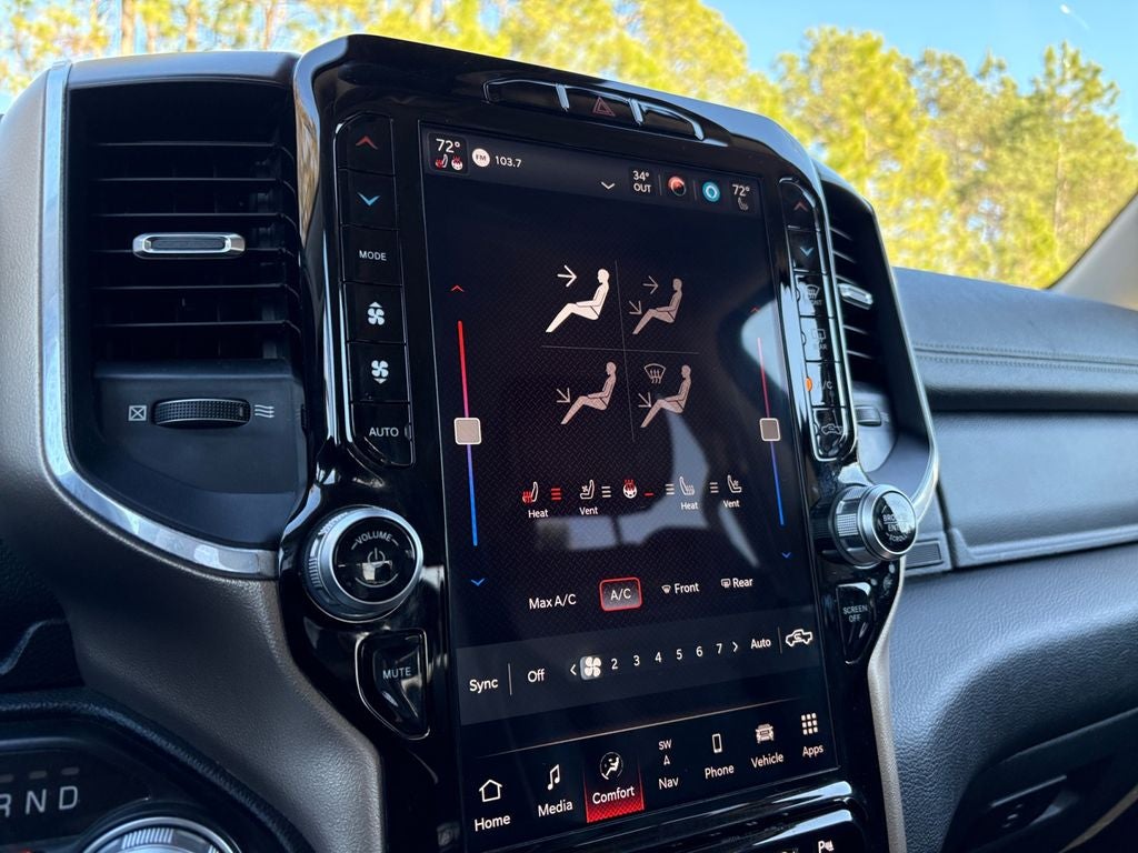 2022 RAM 1500 Laramie