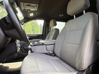 2023 GMC Yukon XL SLE