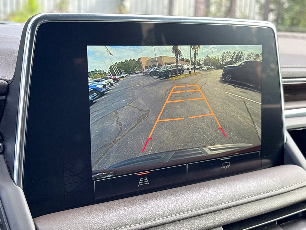 2023 GMC Yukon XL SLE