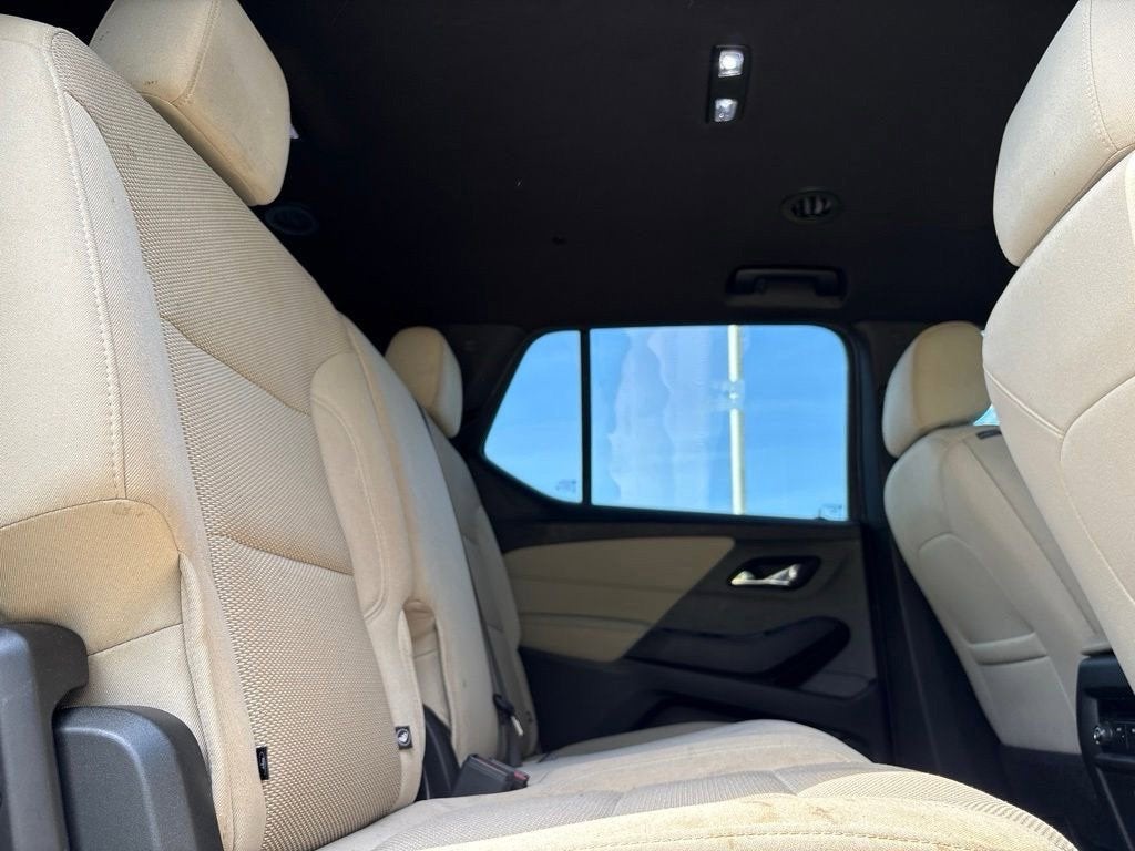 2022 Chevrolet Traverse LS
