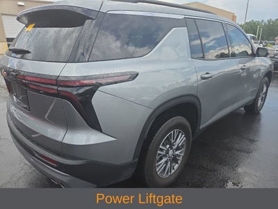 2025 Chevrolet Traverse FWD LT