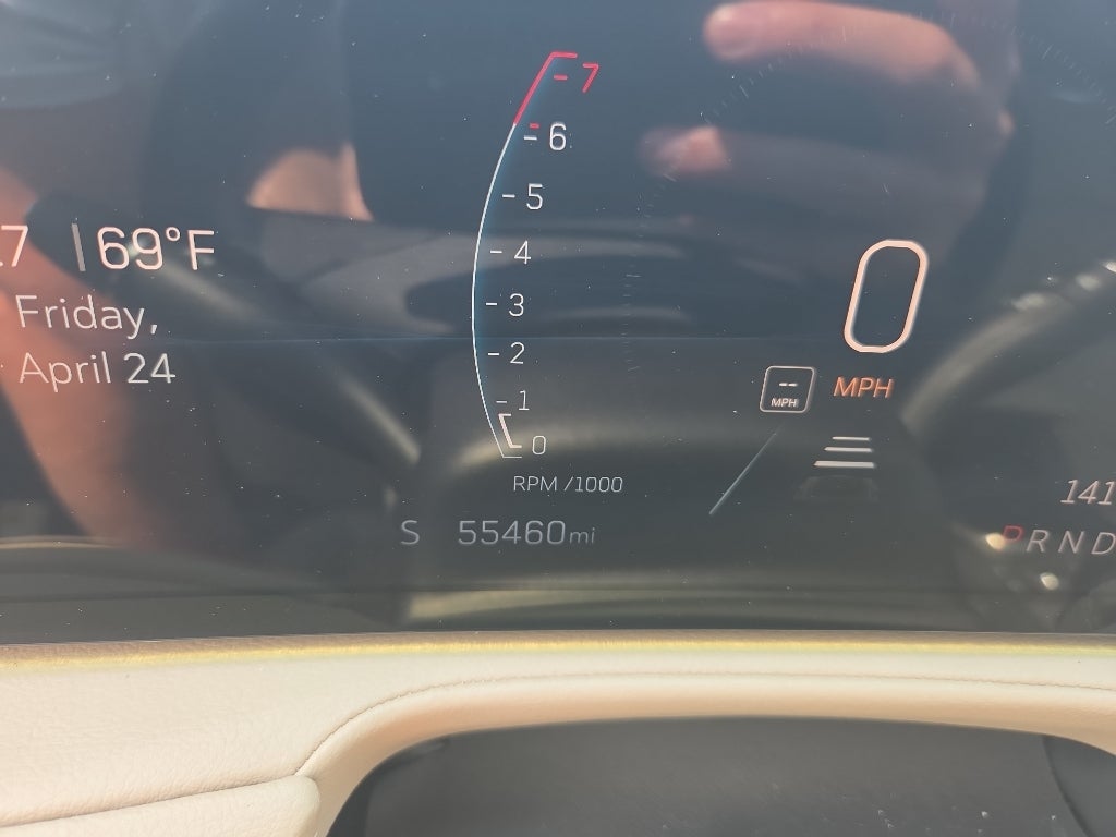 2024 Cadillac XT4 Premium Luxury