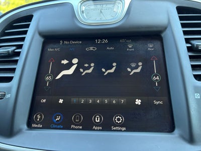 2020 Chrysler 300 Touring