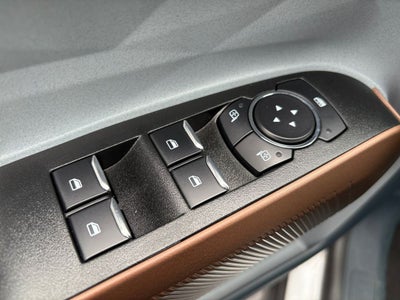 2023 Ford Maverick XL