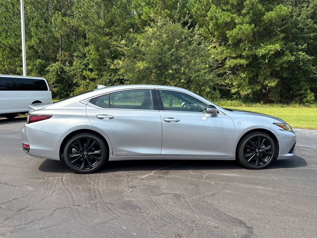 2022 Lexus ES ES 300h F SPORT