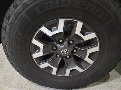 2021 Toyota Tacoma 2WD SR