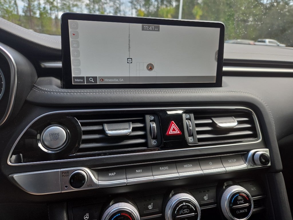 2022 Genesis G70 2.0T