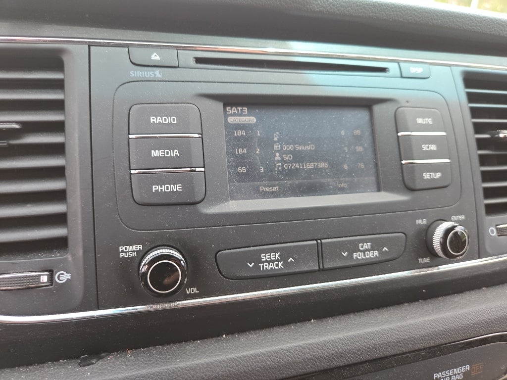 2016 Kia Sedona LX