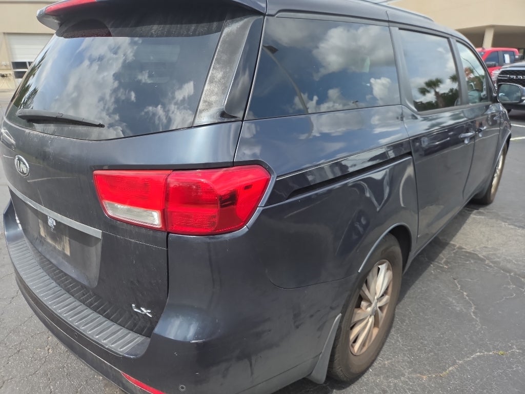 2016 Kia Sedona LX
