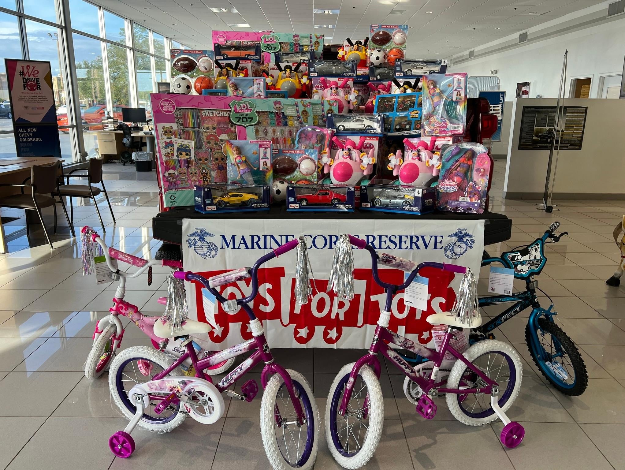 toys for tots Dan Vaden Chevrolet Brunswick in Brunswick GA